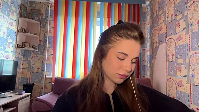 Miss Blessnyth online show from May 2026 06:10:02 AM
