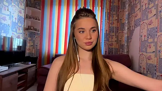 Miss Blessnyth online show from May 2026 07:13:01 AM