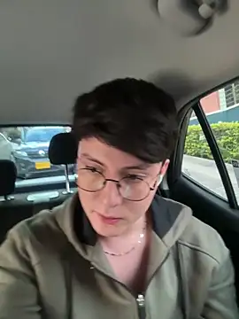 Dylan Finn online show from April 2026 09:43:01 PM