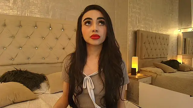 BELLA THORNERFG online show from March 2026 04:48:02 AM