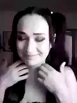 Marina Bliss40 online show from April 2026 09:24:01 PM