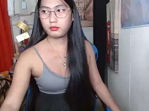 Snapshot of Steffiy chatting on March 2026 09:32:02 AM Steffiy online show from March 2026 09:32:02 AM