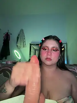Maggie 69 online show from April 2026 10:00:01 PM