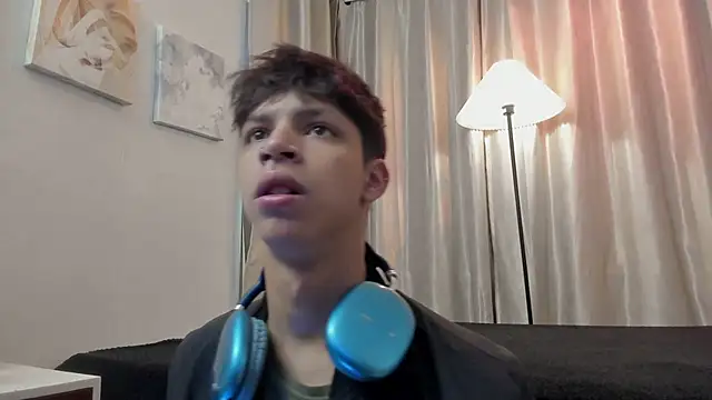 Ethan qop online show from June 2026 11:32:02 AM