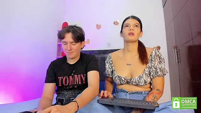 Snapshot of Mariana_and_Ronny chatting on July 2026 09:11:02 PM Mariana and Ronny online show from July 2026 09:11:02 PM