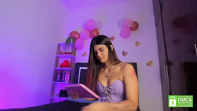 Mariana and Ronny online show from May 2026 10:10:01 PM