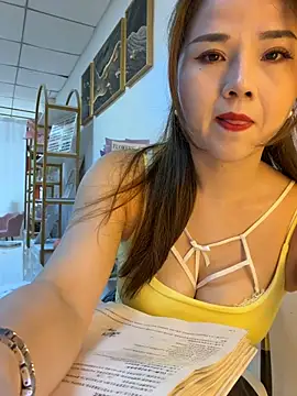Xiaoxiao-y online show from April 2026 07:48:01 AM