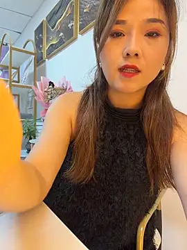 Snapshot of Xiaoxiao-y chatting on June 2026 09:20:01 AM Xiaoxiao-y online show from June 2026 09:20:01 AM