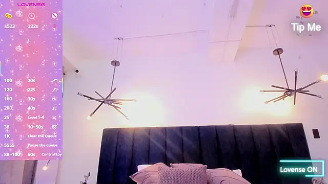 kirasweet7 online show from April 2026 03:34:02 AM