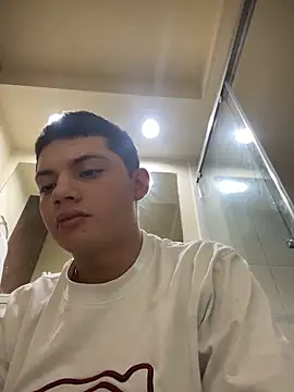 Snapshot of tony_pinkcock chatting on April 2026 11:12:01 AM tony pinkcock online show from April 2026 11:12:01 AM