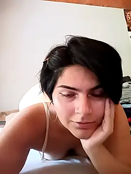 TuJenny online show from April 2026 06:22:01 PM