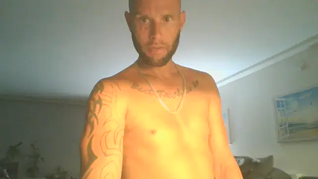 CaptCraker online show from July 2026 03:06:02 AM