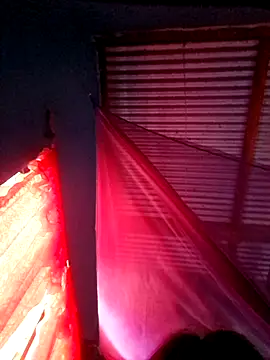 YiiZ 019 online show from March 2026 09:10:01 PM