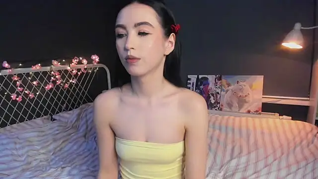 lizaa breeze online show from April 2026 05:25:02 PM