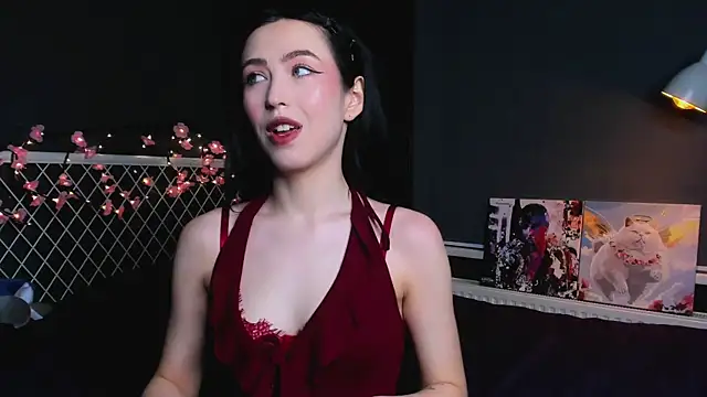 lizaa breeze online show from May 2026 05:49:02 PM