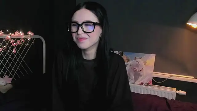 lizaa breeze online show from April 2026 05:26:01 PM