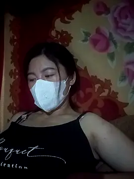 Snapshot of IORio_2X chatting on April 2026 11:17:01 AM IORio 2X online show from April 2026 11:17:01 AM