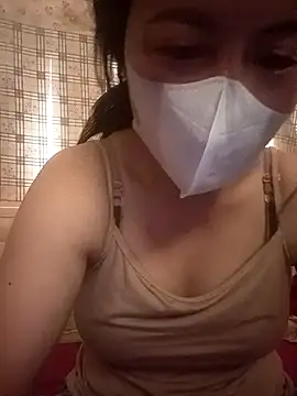 Snapshot of IORio_2X chatting on April 2026 06:37:01 AM IORio 2X online show from April 2026 06:37:01 AM