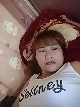 Snapshot of Lucxy-ki6 chatting on July 2026 01:50:01 AM Lucxy-ki6 online show from July 2026 01:50:01 AM