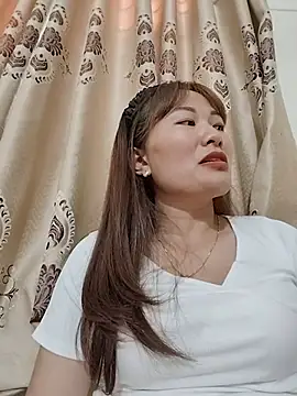 Snapshot of Lucxy-ki6 chatting on July 2026 10:21:02 AM Lucxy-ki6 online show from July 2026 10:21:02 AM
