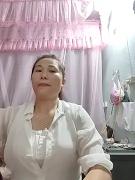 Snapshot of Lucxy-ki6 chatting on July 2026 12:59:02 PM Lucxy-ki6 online show from July 2026 12:59:02 PM