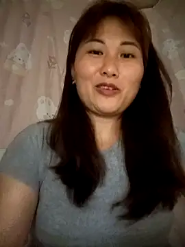 Snapshot of Lucxy-ki6 chatting on May 2026 01:36:01 PM Lucxy-ki6 online show from May 2026 01:36:01 PM