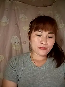 Snapshot of Lucxy-ki6 chatting on May 2026 01:14:01 PM Lucxy-ki6 online show from May 2026 01:14:01 PM