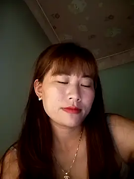 Snapshot of Lucxy-ki6 chatting on June 2026 12:31:01 AM Lucxy-ki6 online show from June 2026 12:31:01 AM