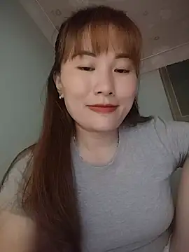 Snapshot of Lucxy-ki6 chatting on July 2026 02:03:02 PM Lucxy-ki6 online show from July 2026 02:03:02 PM