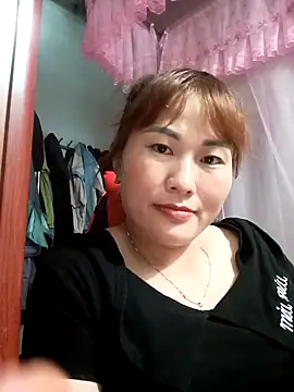Snapshot of Lucxy-ki6 chatting on May 2026 07:41:01 AM Lucxy-ki6 online show from May 2026 07:41:01 AM