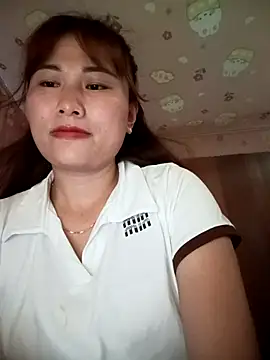 Snapshot of Lucxy-ki6 chatting on July 2026 07:05:01 AM Lucxy-ki6 online show from July 2026 07:05:01 AM