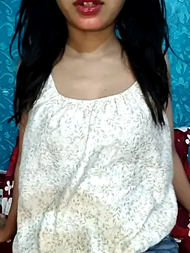 18riyaa online show from July 2026 05:35:02 AM