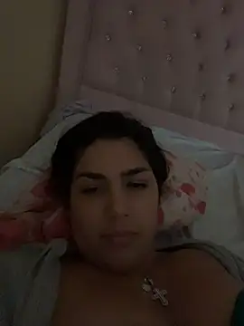 Hopeluna online show from June 2026 10:15:01 PM