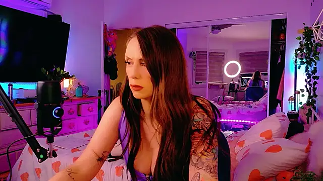 bellethegirl online show from April 2026 06:38:02 AM