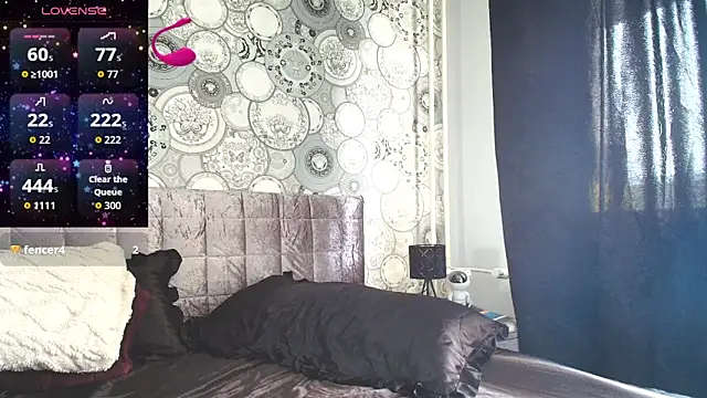 SexyQueenNina online show from March 2026 08:37:01 AM