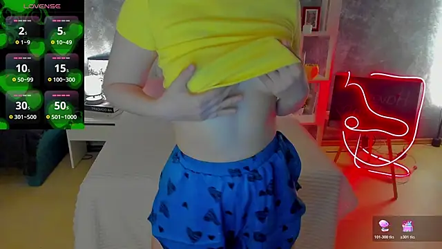 Shiny Liss online show from May 2026 01:37:07 AM