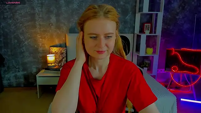 Shiny Liss online show from April 2026 01:34:01 AM