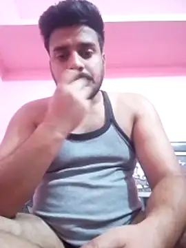 Decentlover67 online show from May 2026 03:39:01 PM