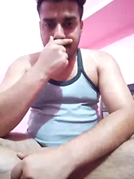 Decentlover67 online show from May 2026 04:51:01 PM