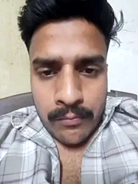 Snapshot of Decentlover67 chatting on April 2026 12:39:01 PM Decentlover67 online show from April 2026 12:39:01 PM