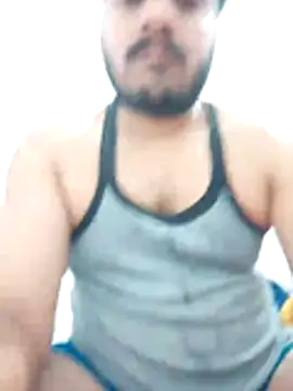 Snapshot of Decentlover67 chatting on April 2026 02:01:05 PM Decentlover67 online show from April 2026 02:01:05 PM