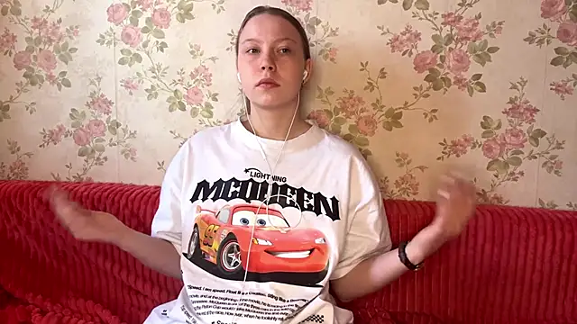 EleneShedden online show from March 2026 09:25:01 AM