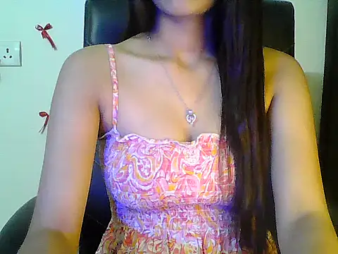 Hot Deepansi02 online show from May 2026 05:15:02 PM