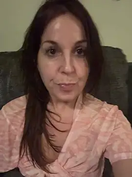 petitehotwife4u online show from April 2026 10:02:02 PM