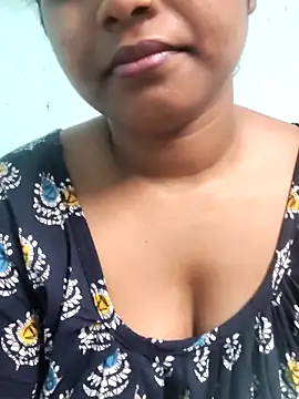 hotmiki online show from June 2026 07:36:01 PM