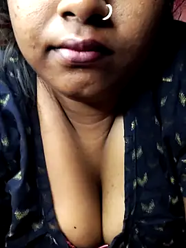 hotmiki online show from May 2026 01:44:01 AM