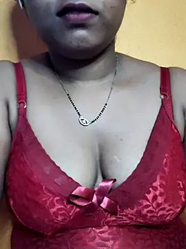 hotmiki online show from April 2026 11:56:02 AM