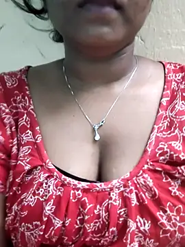 hotmiki online show from June 2026 07:42:02 PM