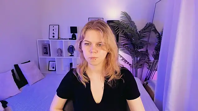 ElizabethVane online show from May 2026 05:27:02 PM