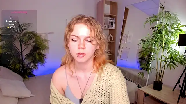 ElizabethVane online show from May 2026 05:25:02 AM